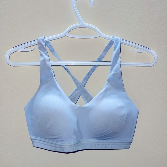 Light blue lulu lemon sports bra - Picture 1 of 4